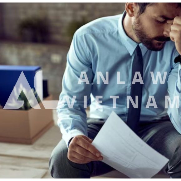 Photo Description of the Article: The Unilateral Termination Right of the Employee's Labour Contract