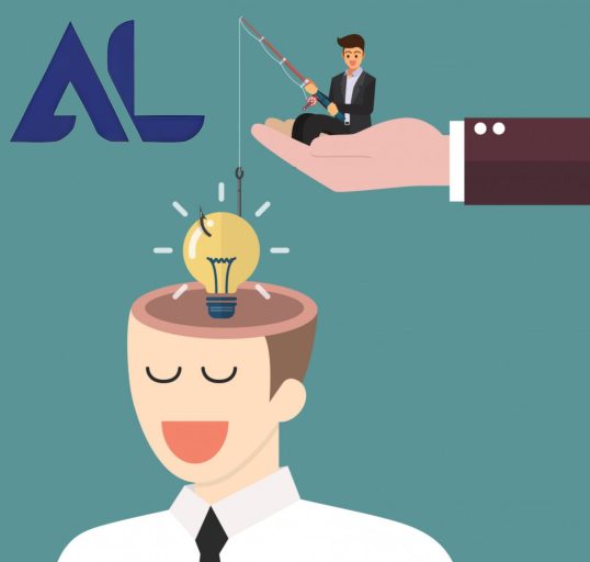 Photo Description of the Article: Consulting and Drafting Intellectual Property Rights Transfer Contracts