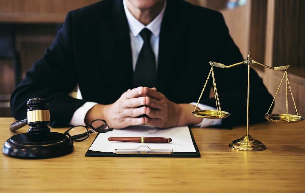 How to Find the Best Criminal Defense Lawyer in Vietnam: A Complete Guide