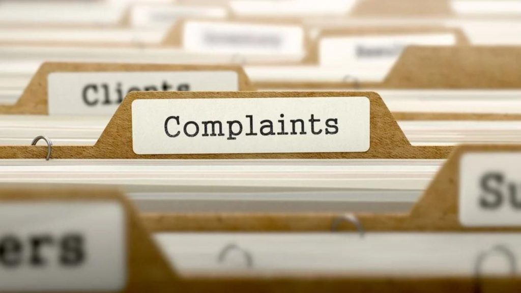 Contract Dispute Lawyer 3